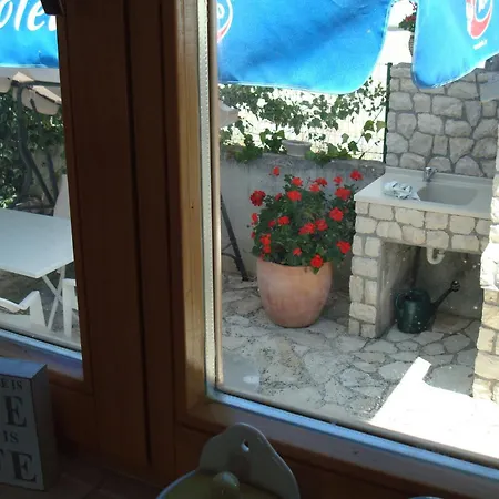 Diva Punta Skala Apartman *