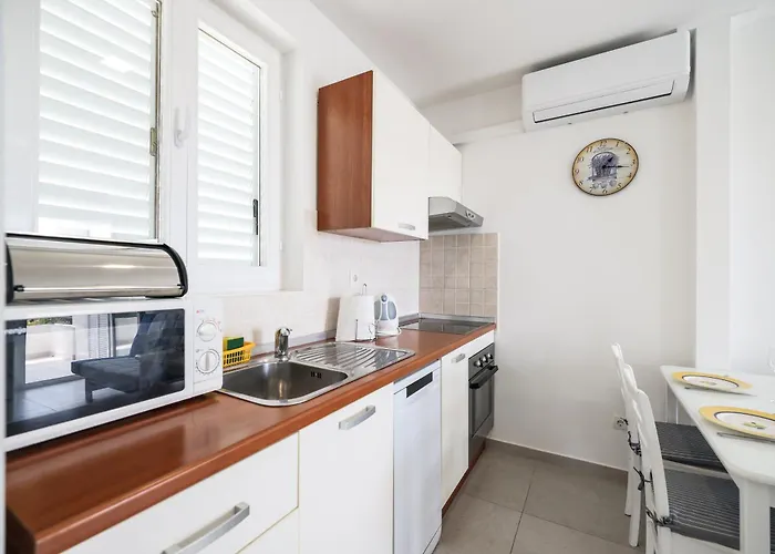 Appartement Diva Punta Skala *