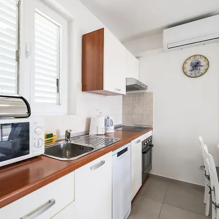 アパート Diva Punta Skala *